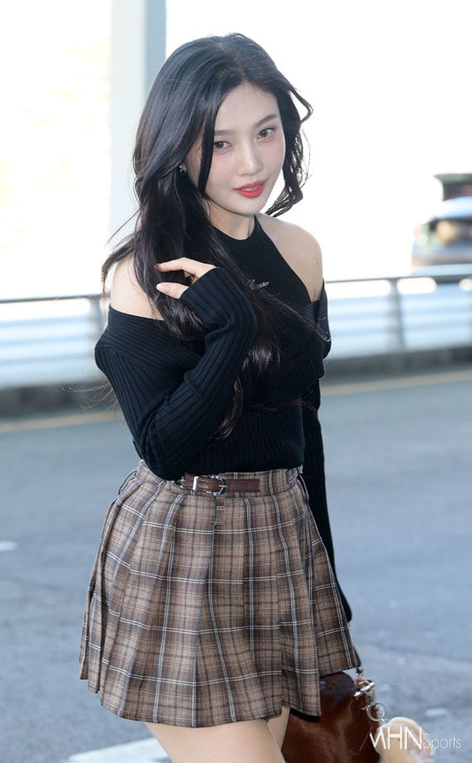 Wool Plaid Skirt | Red Velvet Joy